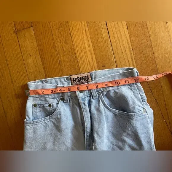 90s Vintage High Waisted Forenza Light Wash Jeans - Picture 10 of 13